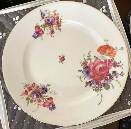 VIT418 Dinner Plate