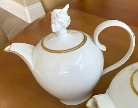 20 Coffee Pot & Lid