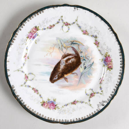 267 Luncheon Plate