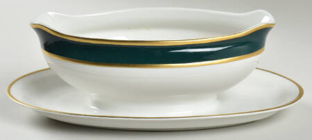 VOG157 Gravy Boat with Attached Underplate