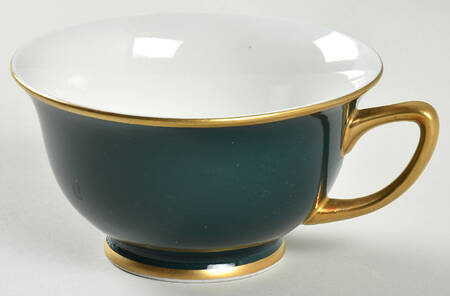 VOG157 Footed Cup