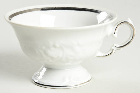 WAV2 Footed Cup