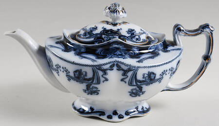 Iris Blue (Flow Blue) Teapot & Lid