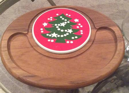Christmas Tree 9" Round Wood Cheese Board