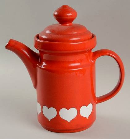 Heart Coffee Pot & Lid by Waechtersbach