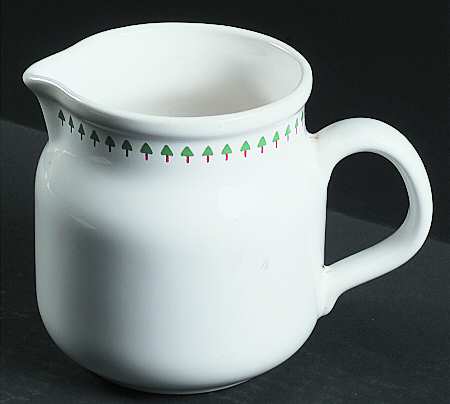 Katja Christmas 32 Oz Pitcher