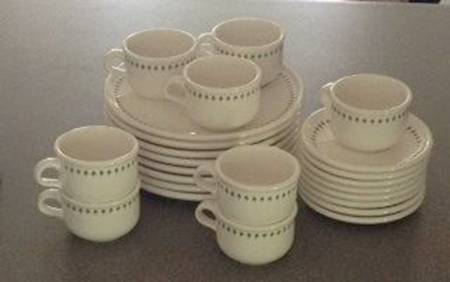 Katja Christmas Footed Cup & Saucer Set