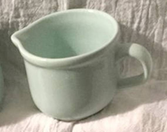Solid Colours Mint Creamer