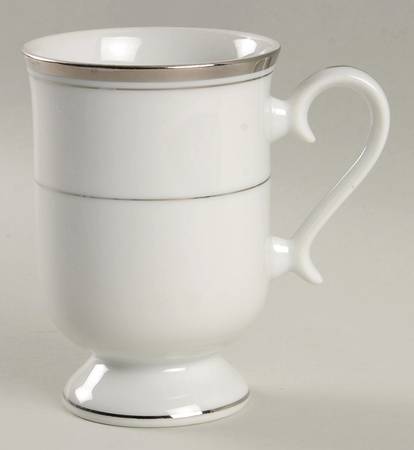 Newport Mug by Wallace Heritage (Japan)