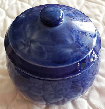 Dahlia Sugar Bowl & Lid