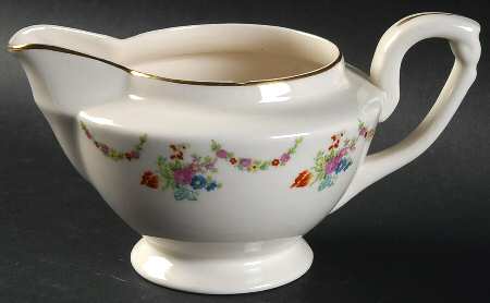 AB9363 Creamer