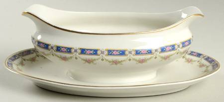 C9265 Gravy Boat with Attached Underplate