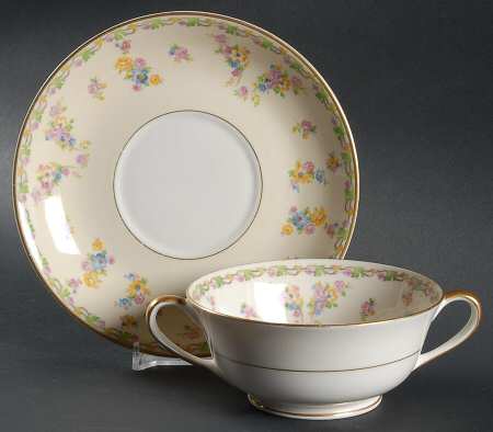 C9394 Footed Cream Soup Bowl & Saucer Set