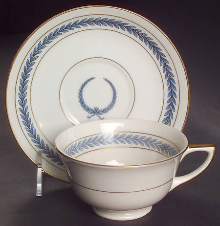 Neo Classic Blue (9566, Smooth) Flat Cup & Saucer Set