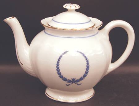 Neo Classic Blue (Scallop. Gold) Teapot & Lid