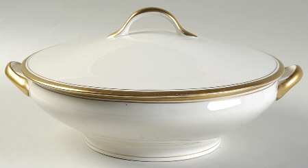 Regency Round Covered Vegetable