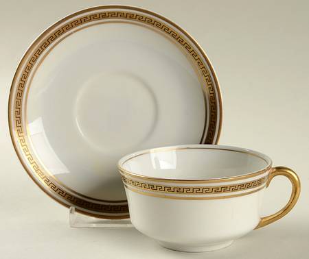 E9102 Flat Cup & Saucer Set