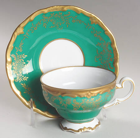 28010 Footed Cup & Saucer Set