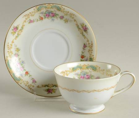 Footed Cup & Saucer Set