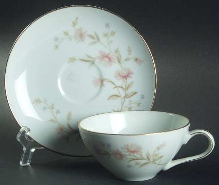 Mariposa Flat Cup & Saucer Set