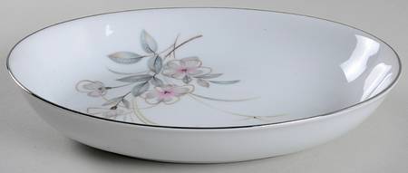 Romance 9" Oval Vegetable Bowl