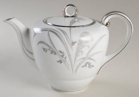 Silver Wheat Teapot & Lid by Wentworth