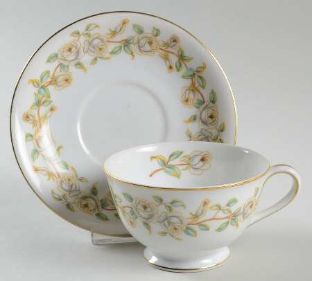 Tea Rose Footed Cup & Saucer Set