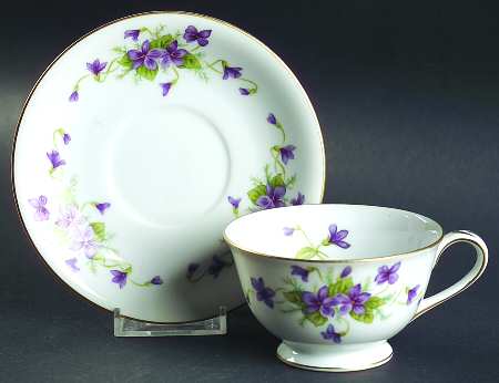 Viola Footed Cup & Saucer Set