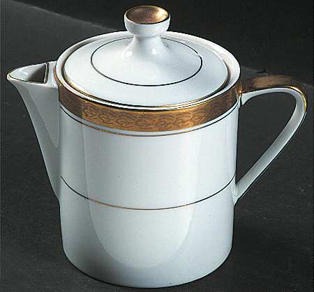 Westminster Creamer & Lid
