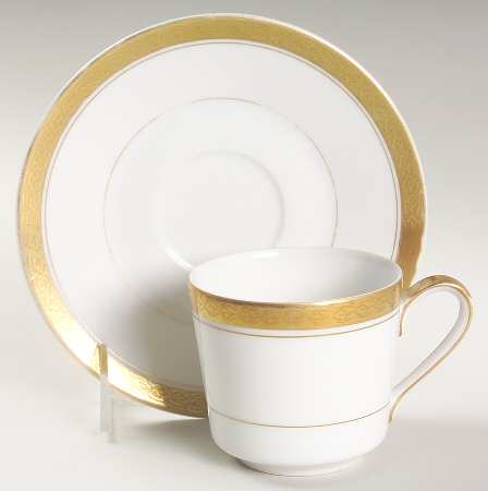 Westminster Flat Cup & Saucer Set