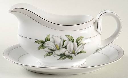 Yolanda Gravy Boat & Underplate