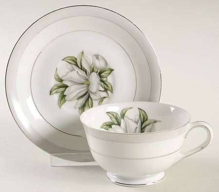 Footed Cup & Saucer Set