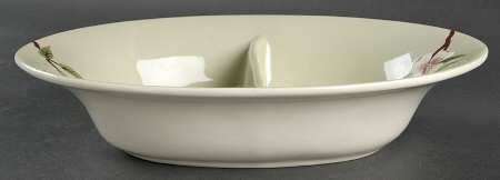 Brentwood Celadon 10" Oval Divided Vegetable Bowl