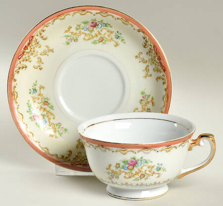 WEX1 Footed Cup & Saucer Set