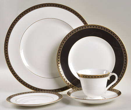 Ashworth 40 Piece Estate Set