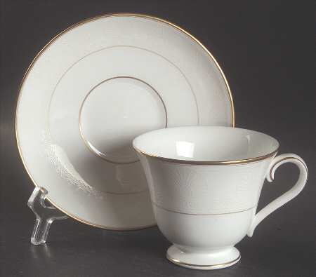 Cardiffe Footed Cup & Saucer Set