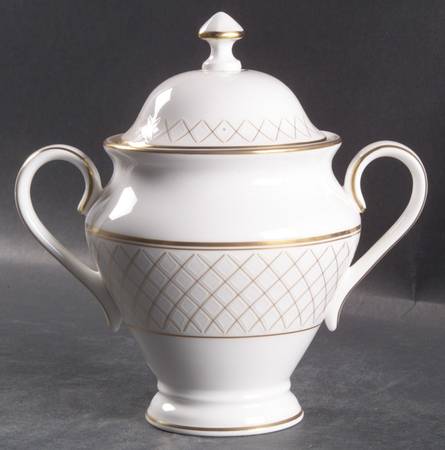 Crosshaven Sugar Bowl & Lid
