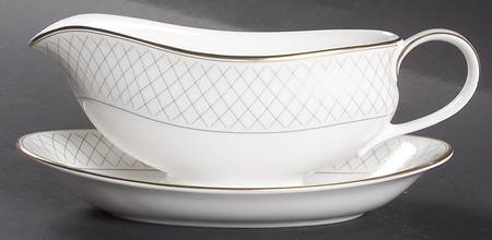 Crosshaven Gravy Boat & Underplate