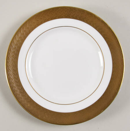 Kells Gold Bread & Butter Plate