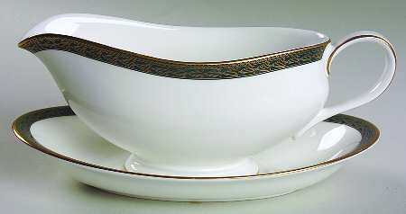 Longfield Gravy Boat & Underplate