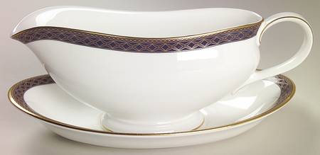 Powerscourt Gravy Boat & Underplate