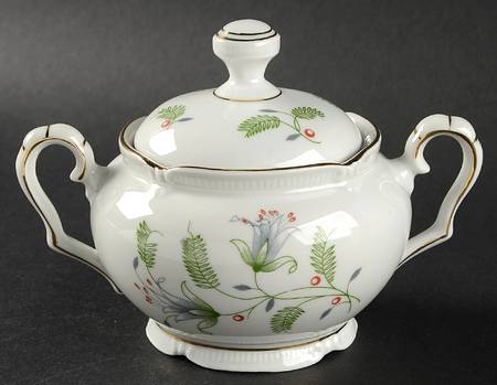 B. Fern (Scalloped) Sugar Bowl & Lid