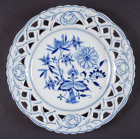 Blue Onion Pierced Edge Salad Plate