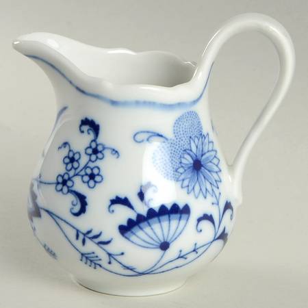 Blue Onion Creamer