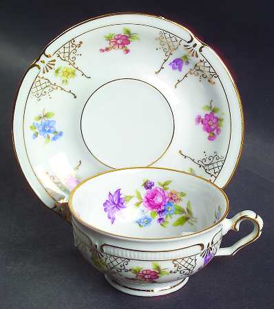 Dresd Footed Demitasse Cup & Saucer Set