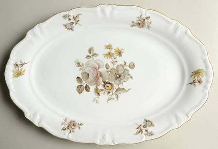 Empress (Gold Trim) 13" Oval Serving Platter
