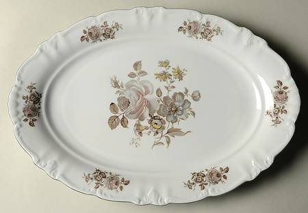 Empress (Platinum Trim) 13" Oval Serving Platter by Winterling - Bavaria