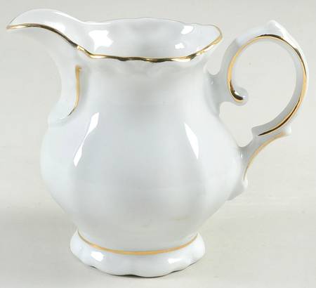 Golden Grail Creamer