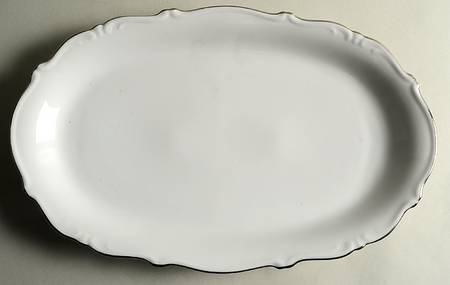 Heirloom Platinum 15" Oval Serving Platter