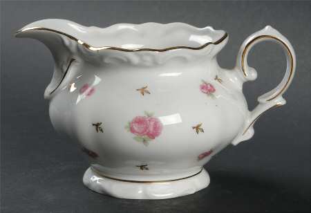 Heritage (Rosebuds) Creamer